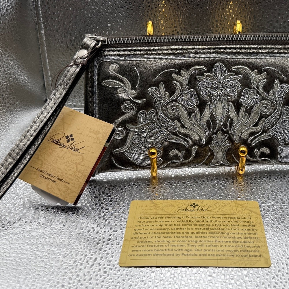 PATRICIA NASH Wristlet Silver Floral Embroidered 
New
